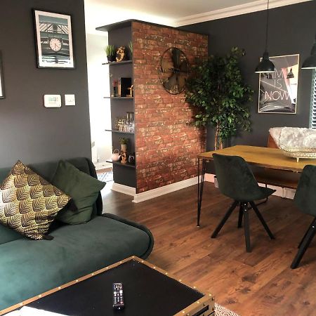 Time Is Now! Beautiful Apartment In York Luaran gambar