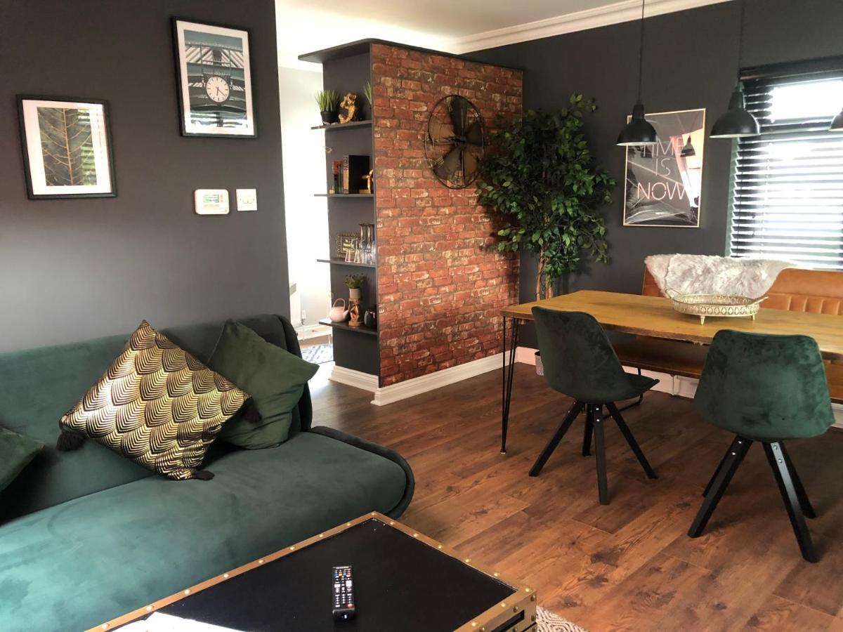 Time Is Now! Beautiful Apartment In York Luaran gambar
